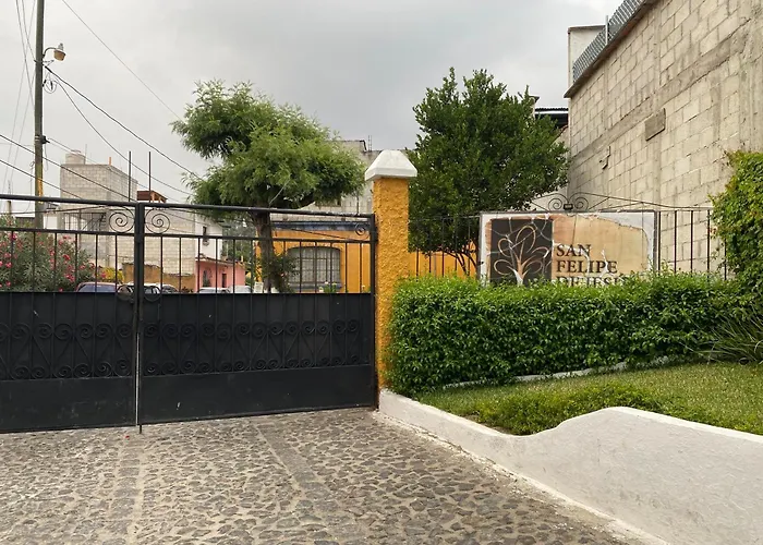 Casa Rosales